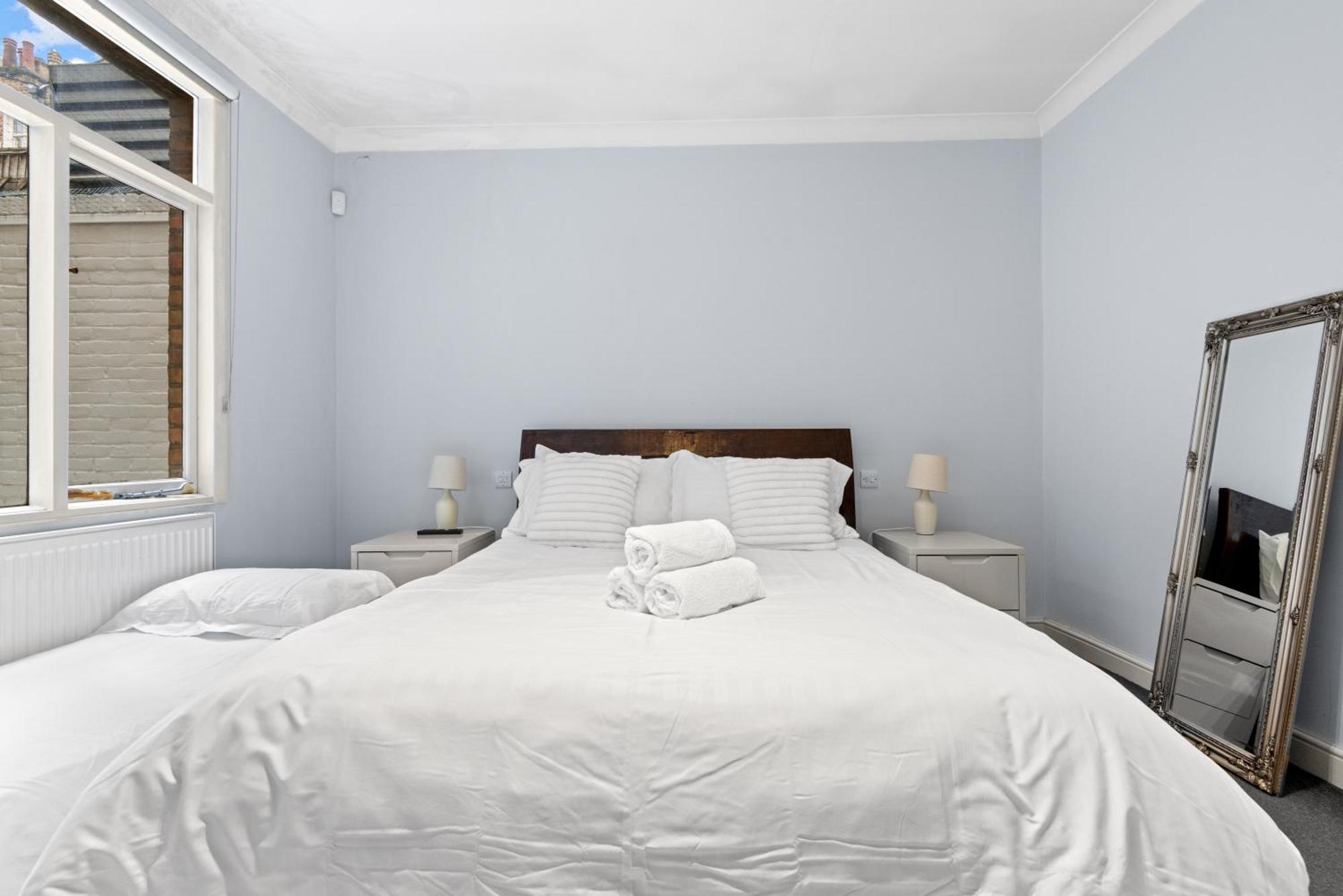 Londwell, Boutique Bliss Nestled In Knightsbridge By Harrods Apartment ลอนดอน ภายนอก รูปภาพ