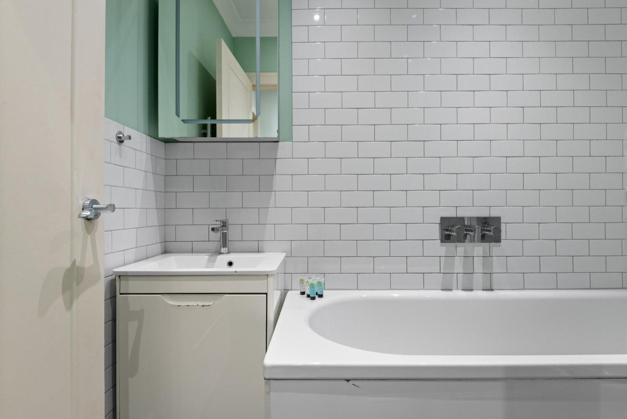 Londwell, Boutique Bliss Nestled In Knightsbridge By Harrods Apartment ลอนดอน ภายนอก รูปภาพ